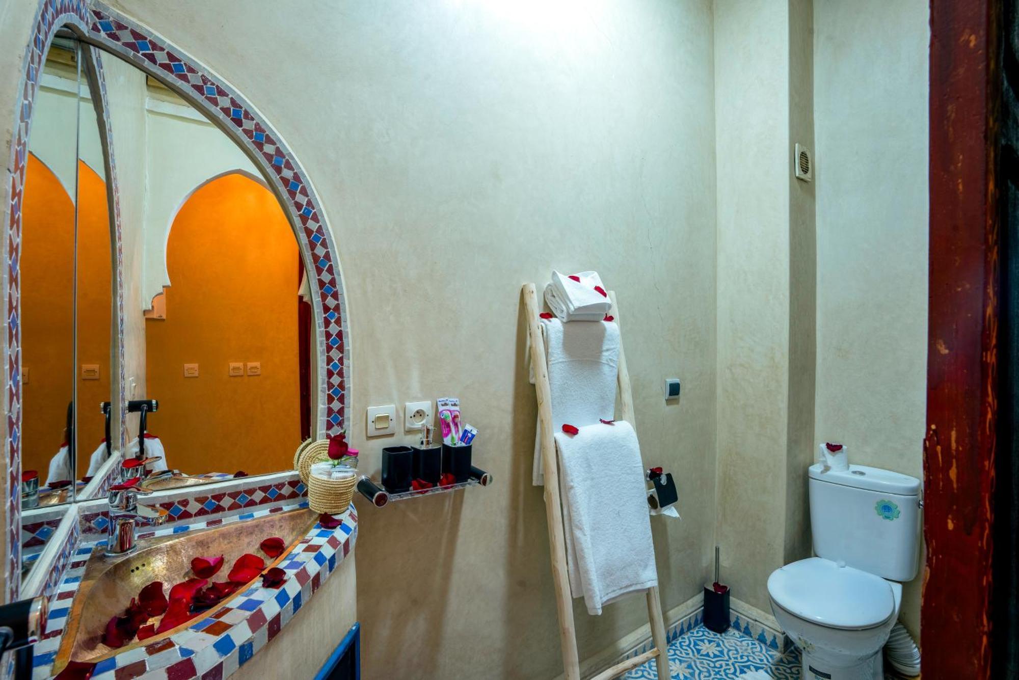 Riad Le Graff Pink Marrakesh Exteriör bild